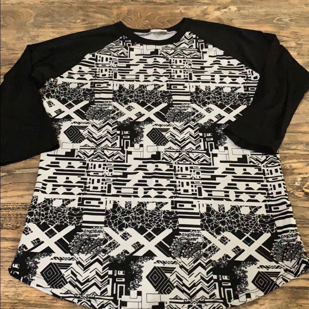 Medium Lularoe randy